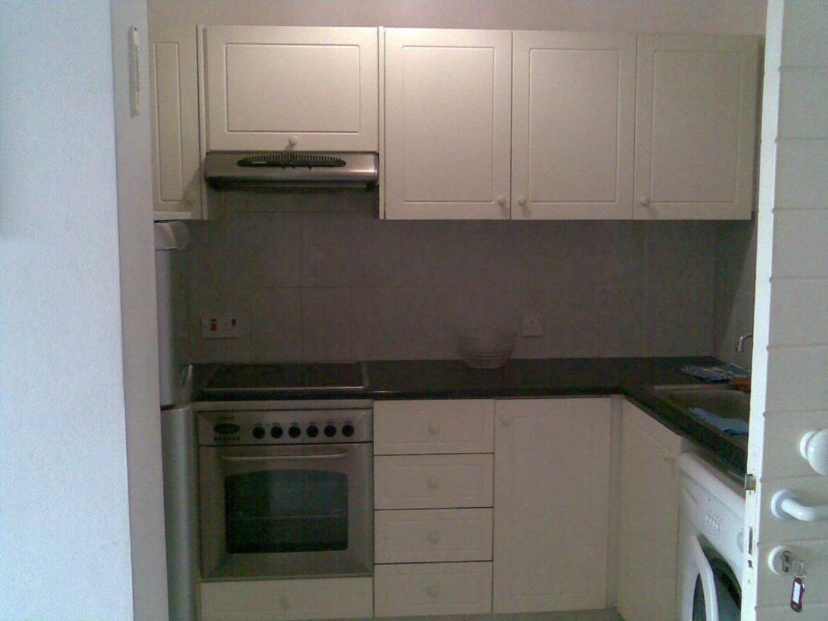 Complex Pafia 3 Apartment Paphos Bagian luar foto
